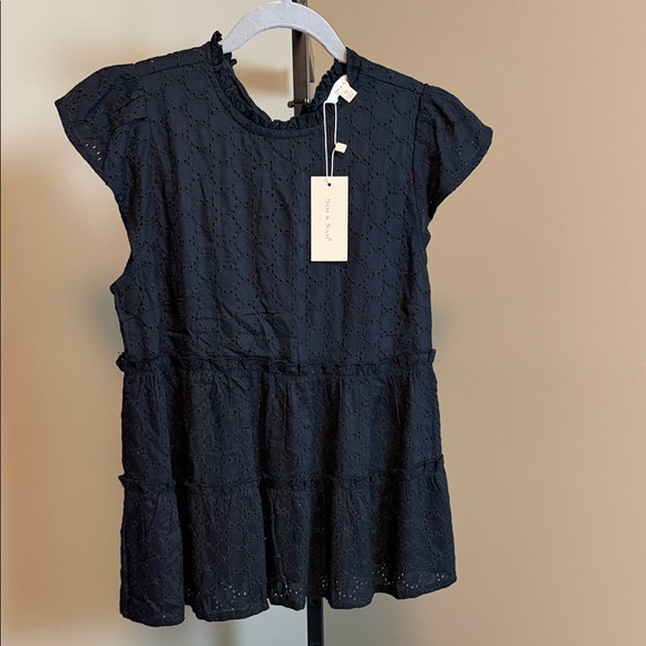 Sim & Sam Tops - Sim & Sam Size Medium Black Eyelet Ruffle Cap Sleeve Top New